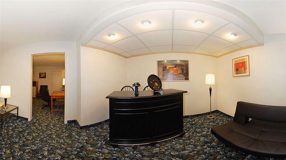 Quality Inn Phoenix Airport Exterior foto