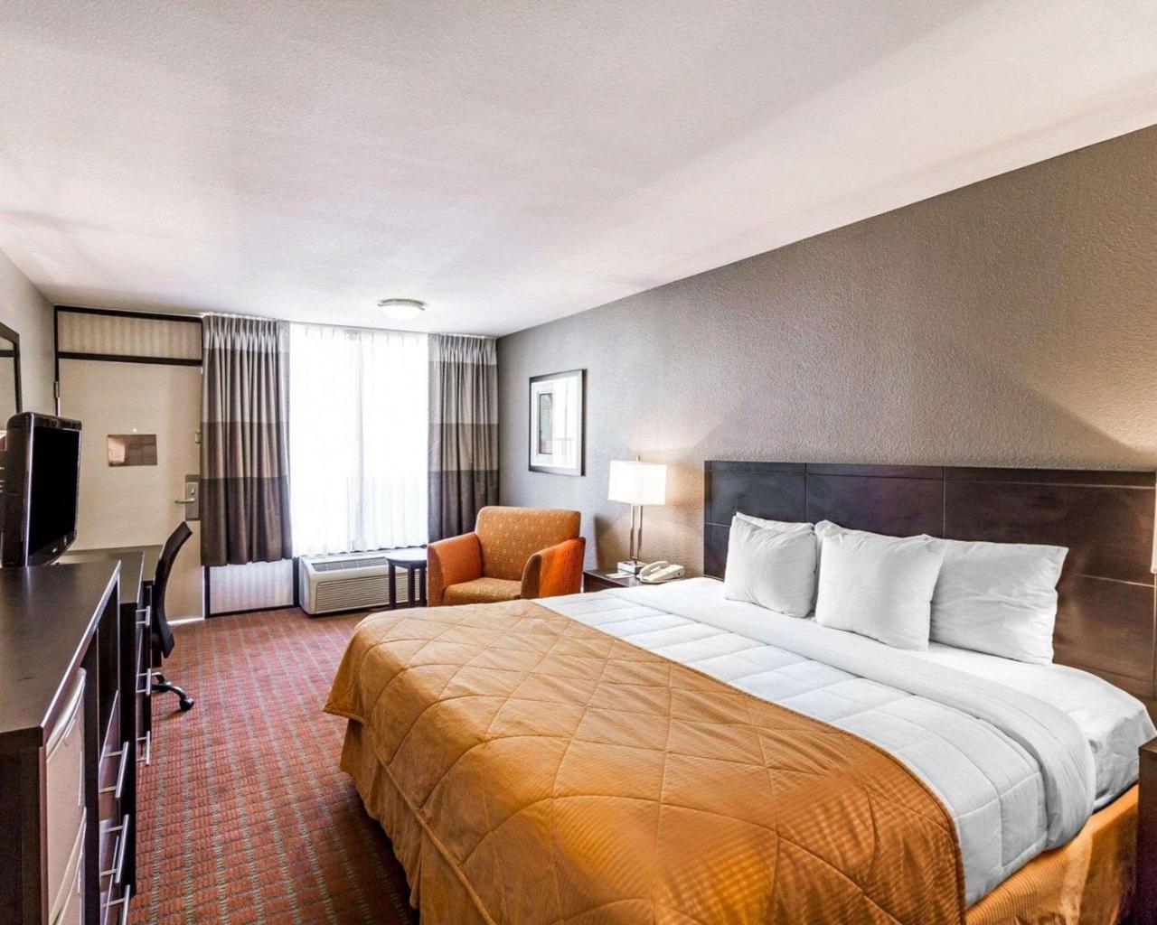 Quality Inn Phoenix Airport Exterior foto